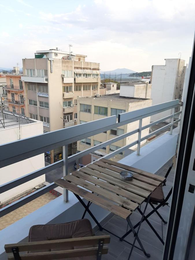 Central Mark Loft Volos Exterior foto